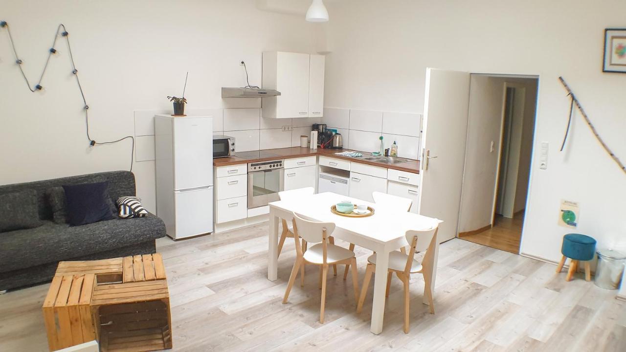 Big Appartment Near Trade Fair! Кьолн Екстериор снимка